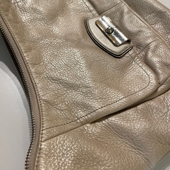 COACH Kristin pebbled leather purse - Picture 8 of 11